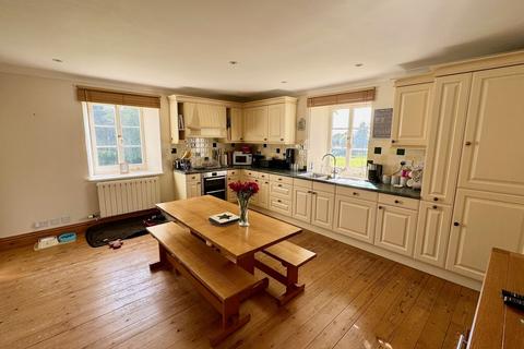 4 bedroom detached house to rent, The Barn, Grouville