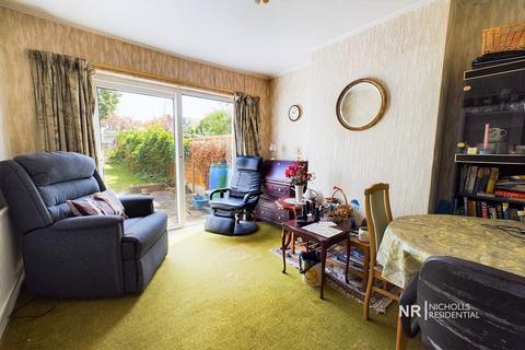 32 Meadowview Road, Epsom, KT19 9UB