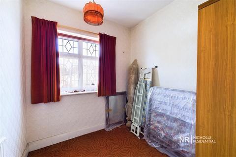 32 Meadowview Road, Epsom, KT19 9UB