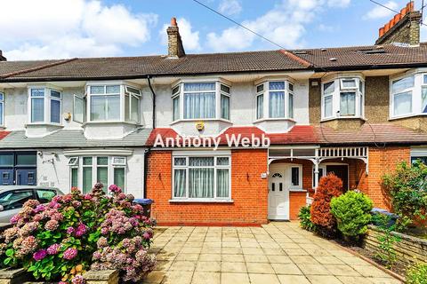 3 bedroom terraced house for sale, Princes Avenue, Palmers Green, N13