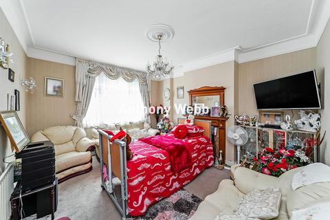 3 bedroom terraced house for sale, Princes Avenue, Palmers Green, N13