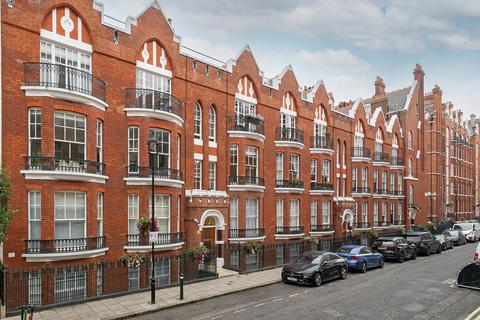 2 bedroom flat for sale, Chiltern Street, Marylebone, W1U