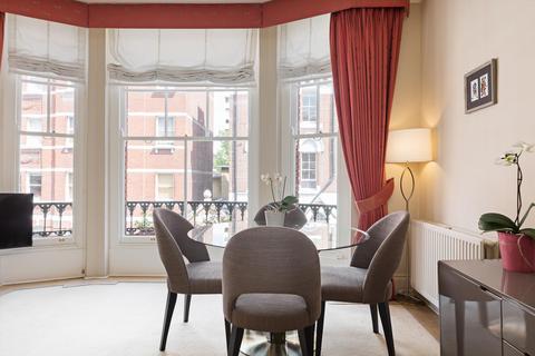 2 bedroom flat for sale, Chiltern Street, Marylebone, W1U