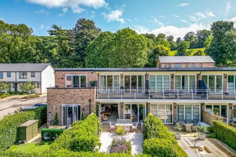 3 bedroom terraced house for sale, John Martin Gardens, Standish, Stonehouse, Gloucestershire, GL10