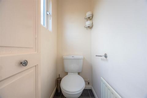 29 Everard Drive, Sheffield, S17 4NE