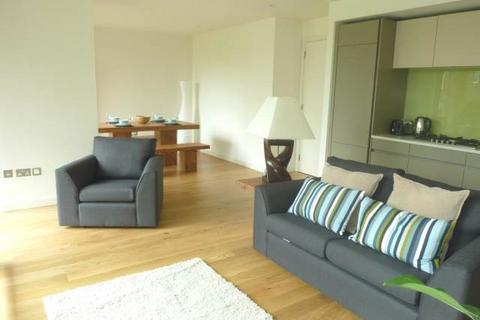 2 bedroom flat to rent, Simpson Loan, Edinburgh,