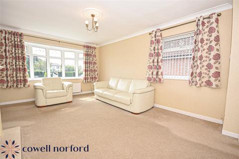 2 bedroom bungalow for sale, Winsford Drive, Rochdale OL11