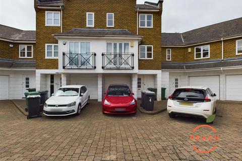 4 bedroom terraced house to rent, Berridge Mews, London NW6