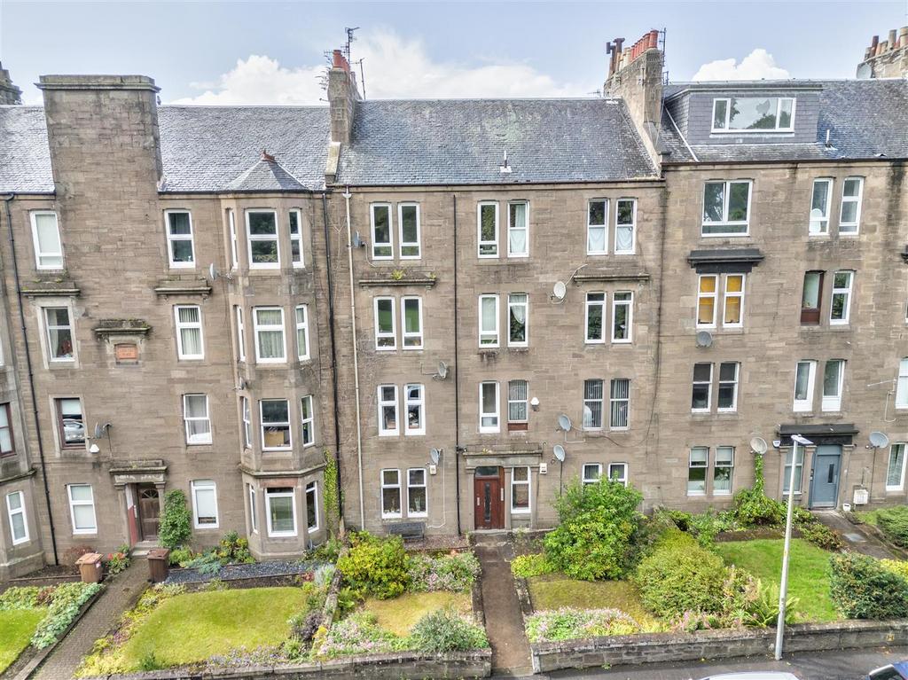 1 L 13 Baxter Park Terrace Dundee 9.jpg