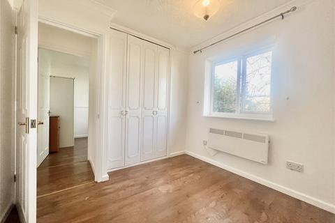 2 bedroom flat to rent, Turnberry Court, Hertfordshire WD19