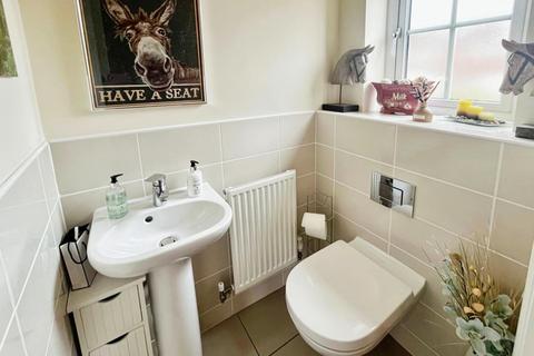 23 Maple Gardens, Sowerby, Thirsk, YO7 3PY
