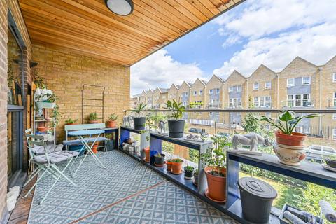 2 bedroom flat for sale, Sumner Road, Peckham, London, SE15