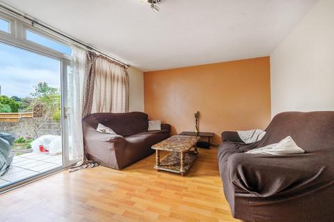 3 bedroom end of terrace house for sale, Linstead Way, Southfields