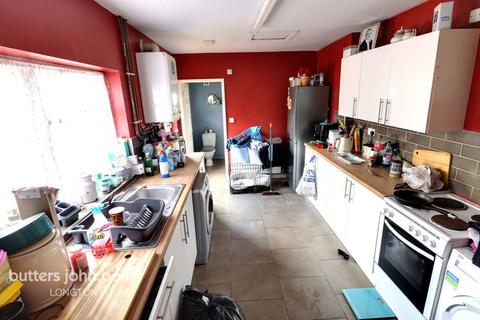 3 bedroom end of terrace house for sale, Meir Road, Stoke-On-Trent