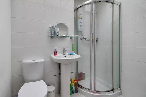 8 Barons Walk, Lewes, BN7 1EX