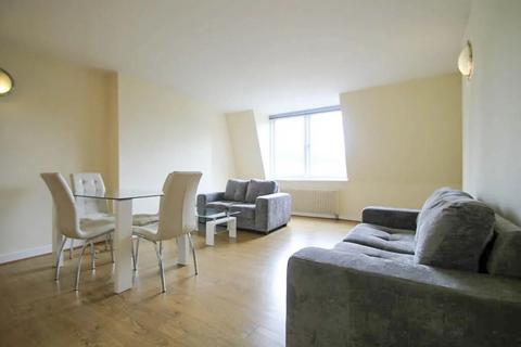 2 bedroom flat to rent, Goswell Road, London, EC1V