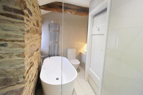 2 bedroom cottage for sale, Shop Lane, Kirkheaton, Huddersfield, HD5 0DB