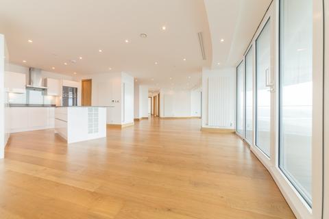 3 bedroom apartment to rent, Arena Tower, Canary Wharf E14