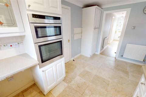 7 Bristowe Drive, Orsett, Grays, RM16 3DB
