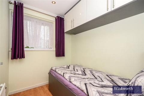 3 bedroom terraced house for sale, Daintry Close, Harrow, Middlesex, HA3