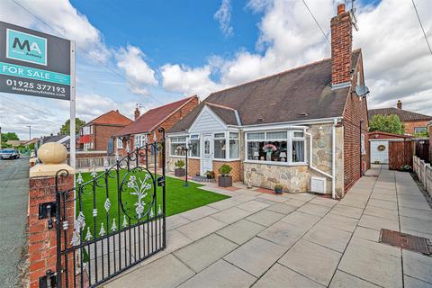 4 bedroom detached bungalow for sale, Clive Avenue, Warrington