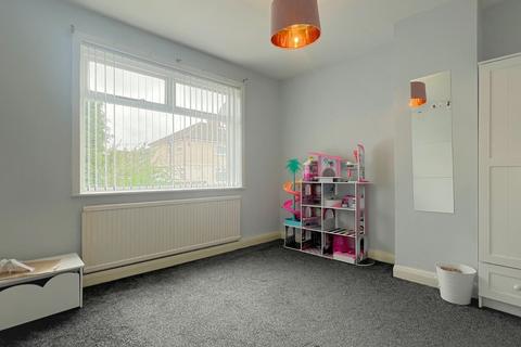 47 Grasmere Road, Bradford, BD2 4HX