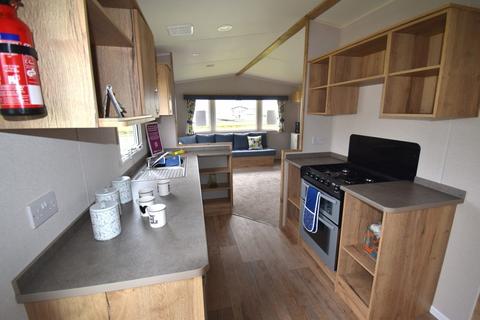 2 bedroom static caravan for sale, Sand le Mere Holiday Park