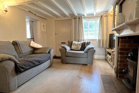 Clarion Cottage, 6 Bangor Road, Overton, Wrexham, LL13 0HB