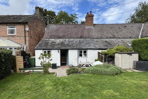 Clarion Cottage, 6 Bangor Road, Overton, Wrexham, LL13 0HB