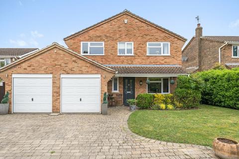 4 bedroom detached house for sale, The Boreen, Headley Down, Hampshire