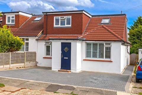 4 bedroom chalet for sale, Sedbury Road, Sompting, Lancing