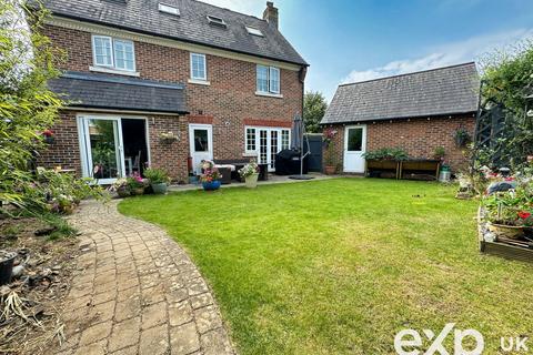 5 bedroom detached house for sale, Francis Lane, West Malling ME19