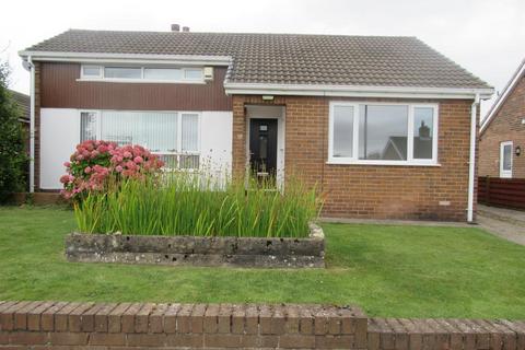 2 bedroom detached bungalow to rent, Elmwood Avenue, Leeds LS15