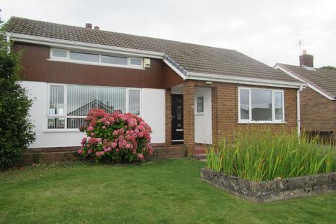 2 bedroom detached bungalow to rent, Elmwood Avenue, Leeds LS15