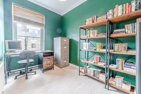 1 Airedale Terrace, Woodlesford, Leeds, LS26 8LT