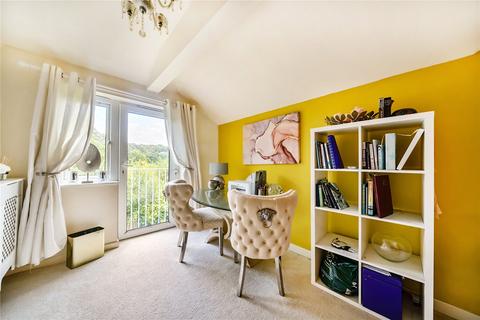 2 bedroom penthouse for sale, Holroyd Road, Esher, Surrey, KT10