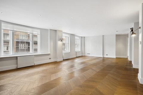 3 bedroom flat for sale, Church Street, London W8