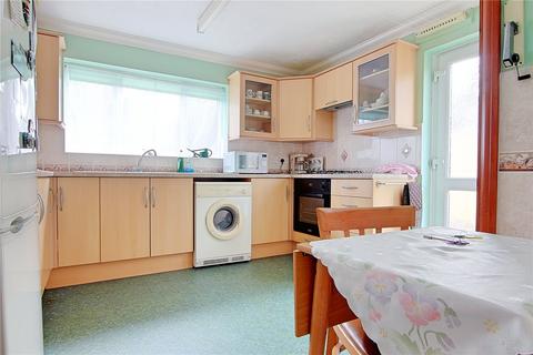 3 bedroom bungalow for sale, Madehurst Way, Littlehampton, West Sussex, BN17