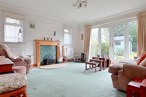 3 bedroom bungalow for sale, Madehurst Way, Littlehampton, West Sussex, BN17