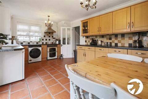 3 Bevercote Walk, Belvedere, DA17 5RB