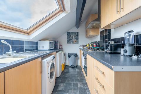 2 bedroom apartment for sale, Station Road, Keynsham, Bristol