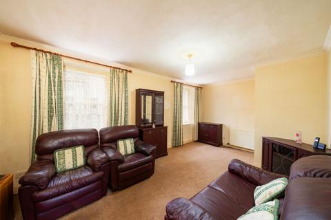 1 bedroom flat for sale, High Street, Newburgh, KY14