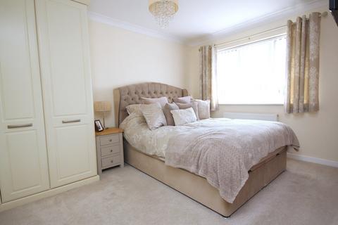 65a Bailey Crescent, Poole, BH15 3EZ
