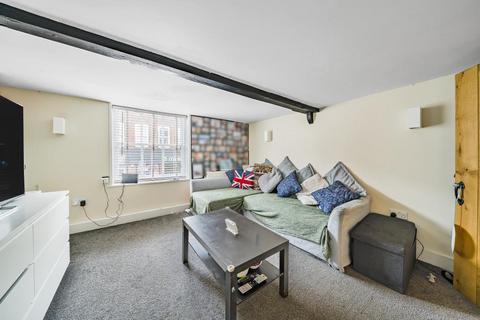 3 bedroom flat for sale, Chesham,  Buckinghamshire,  HP5