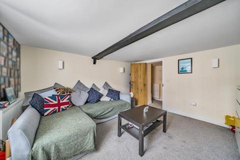 3 bedroom flat for sale, Chesham,  Buckinghamshire,  HP5