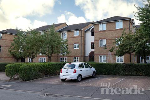 1 bedroom flat for sale, Beaufort Close, Chingford, E4