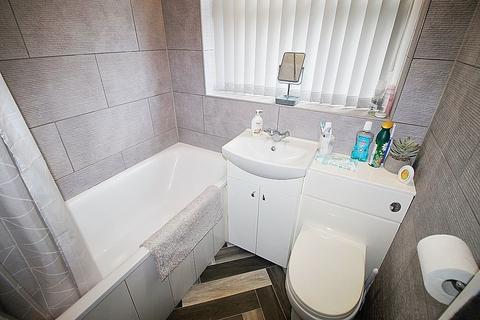 143 Claypit Lane, Rawmarsh, Rotherham, S62 5DZ