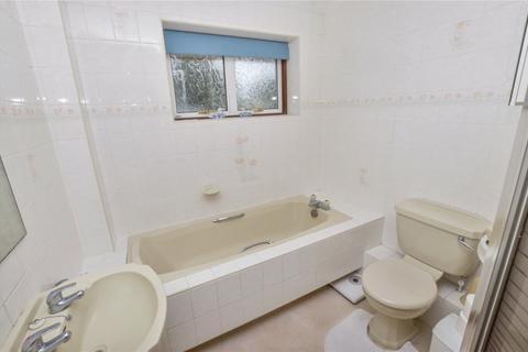 61 Arnold Road, West Moors, Ferndown, BH22 0JX
