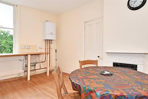 3, Singleton Temple Drive, Llandrindod Wells, LD1 5LU
