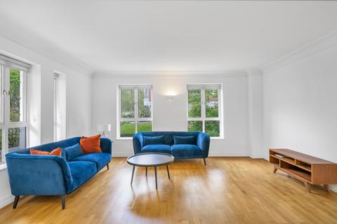 2 bedroom flat for sale, Stone Hall Place, London W8